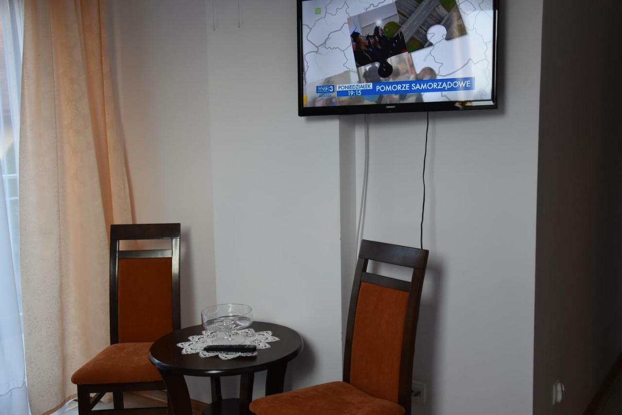 Gosciniec Klejnot Hotel Borowo Luaran gambar